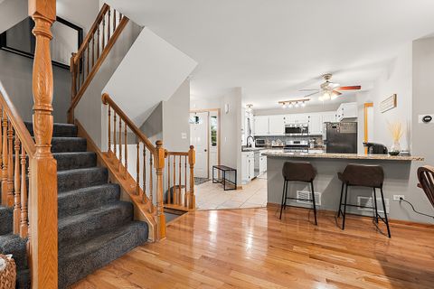 Tiny photo for 8738 Ballycastle Lane, Tinley Park, IL 60487 (MLS # 12632815)