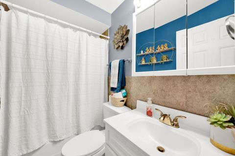 Tiny photo for 4112 W 98th Street #102, Oak Lawn, IL 60453 (MLS # 12572630)