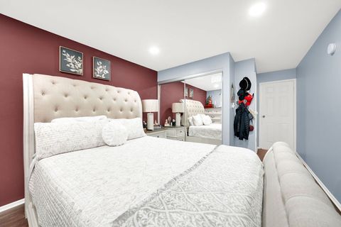 Tiny photo for 4112 W 98th Street #102, Oak Lawn, IL 60453 (MLS # 12572630)