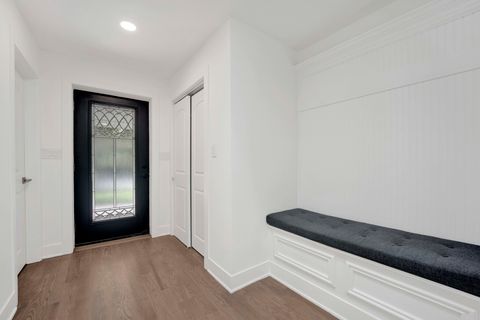 Tiny photo for 6444 N Knox Avenue, Lincolnwood, IL 60712 (MLS # 12527414)