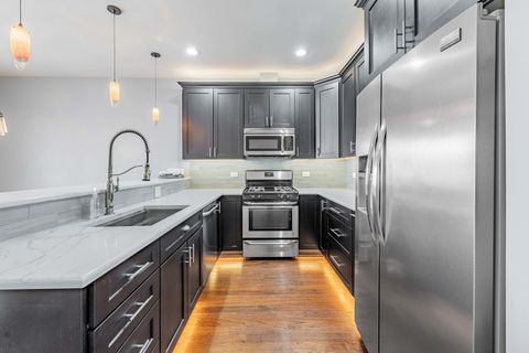 Tiny photo for 9409 GEORGETOWN Square, Orland Park, IL 60467 (MLS # 12628463)