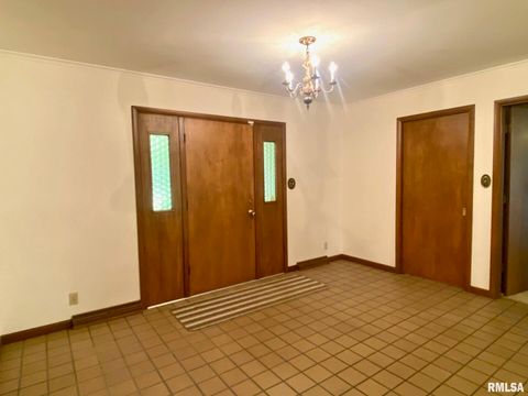 Tiny photo for 807 W MARKET Street, Christopher, IL 62822 (MLS # EB458508)