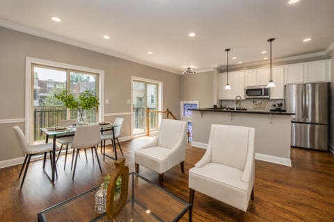 Tiny photo for 6651 S Drexel Avenue #1E, Chicago, IL 60637 (MLS # 12711975)