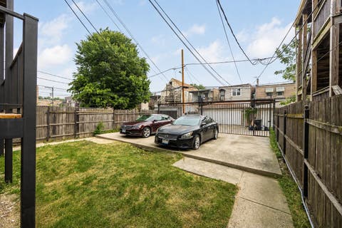 Tiny photo for 6651 S Drexel Avenue #1E, Chicago, IL 60637 (MLS # 12711975)