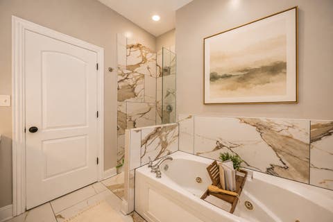 Tiny photo for 6651 S Drexel Avenue #1E, Chicago, IL 60637 (MLS # 12711975)