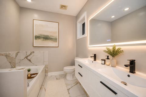 Tiny photo for 6651 S Drexel Avenue #1E, Chicago, IL 60637 (MLS # 12711975)
