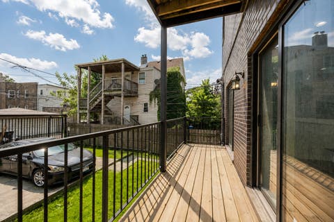 Tiny photo for 6651 S Drexel Avenue #1E, Chicago, IL 60637 (MLS # 12711975)
