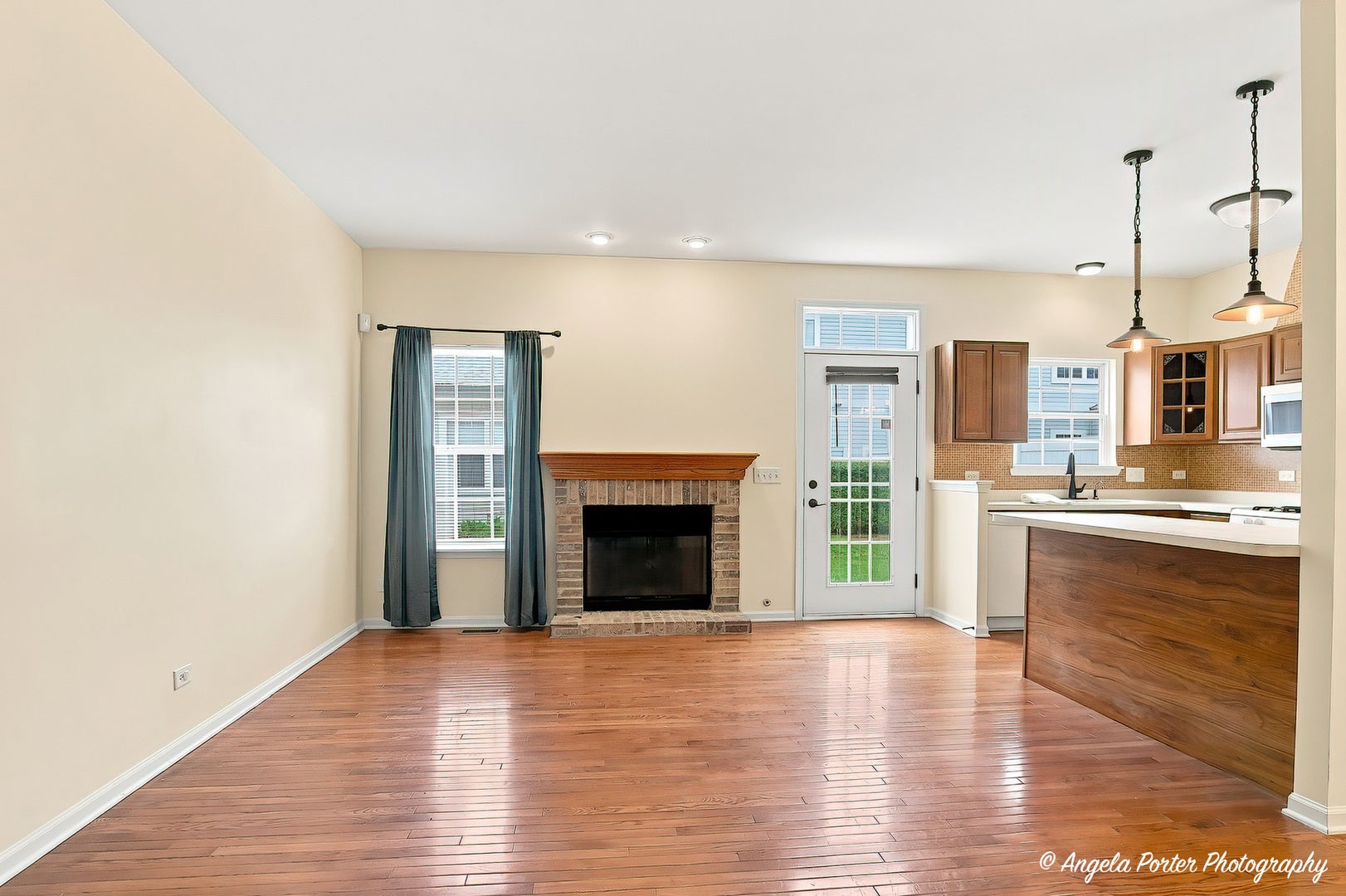 2714 Kendall Crossing