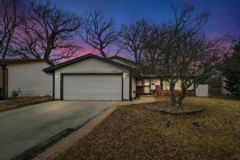 Photo of 5166 Aldersyde Road, Oak Forest, IL 60452 (MLS # 12572309)