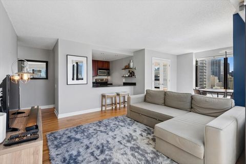 Tiny photo for 30 E Huron Street #2204, Chicago, IL 60611 (MLS # 12605130)