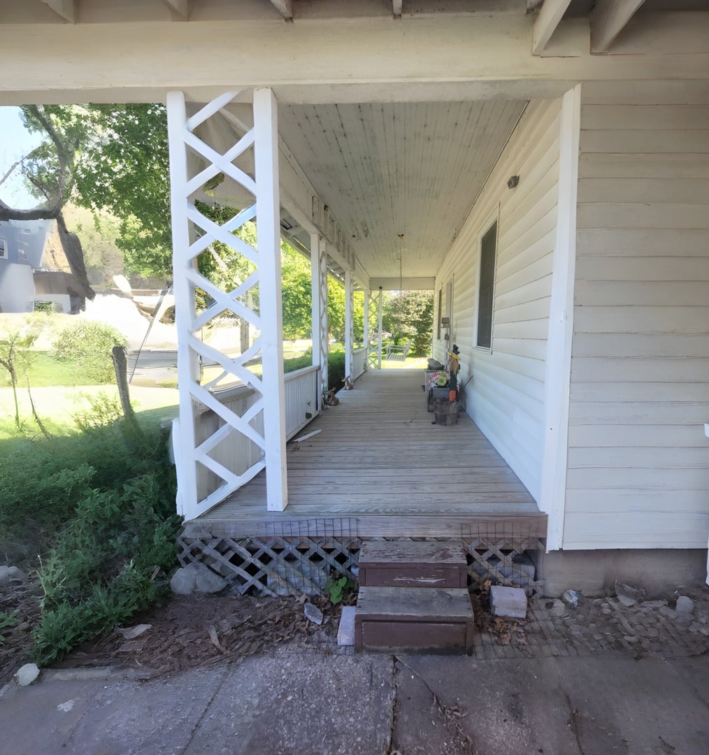 919 N 7th Street