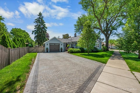 Tiny photo for 72 W Irving Park Road, Roselle, IL 60172 (MLS # 12759203)