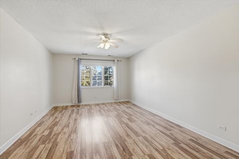 Tiny photo for 7711 W OAK RIDGE Court #2A, Palos Heights, IL 60463 (MLS # 12566912)