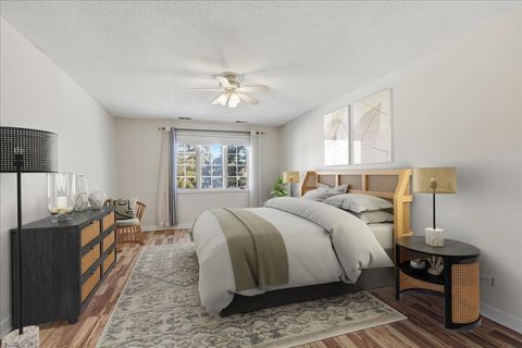 Tiny photo for 7711 W OAK RIDGE Court #2A, Palos Heights, IL 60463 (MLS # 12566912)