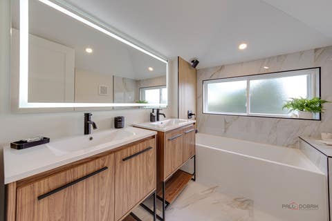 Tiny photo for 5748 W Eastwood Avenue, Chicago, IL 60630 (MLS # 12722777)