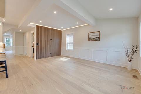 Tiny photo for 5748 W Eastwood Avenue, Chicago, IL 60630 (MLS # 12722777)