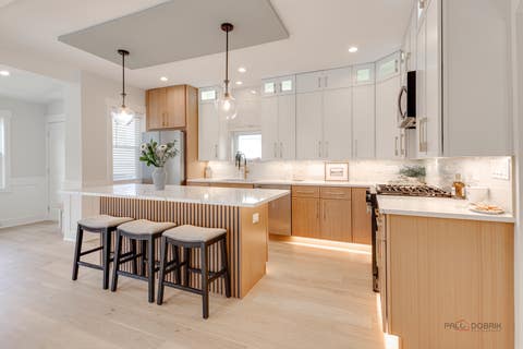 Tiny photo for 5748 W Eastwood Avenue, Chicago, IL 60630 (MLS # 12722777)
