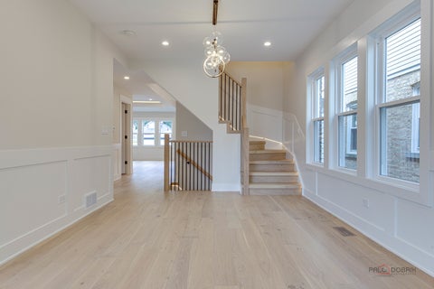 Tiny photo for 5748 W Eastwood Avenue, Chicago, IL 60630 (MLS # 12722777)