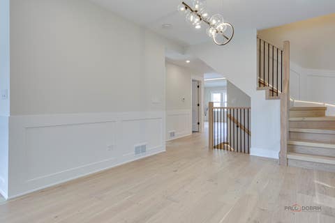 Tiny photo for 5748 W Eastwood Avenue, Chicago, IL 60630 (MLS # 12722777)