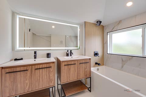 Tiny photo for 5748 W Eastwood Avenue, Chicago, IL 60630 (MLS # 12722777)