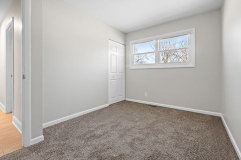 Tiny photo for 40 Chatham Place, Montgomery, IL 60538 (MLS # 12571223)