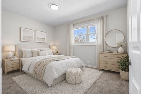 Tiny photo for 40 Chatham Place, Montgomery, IL 60538 (MLS # 12571223)