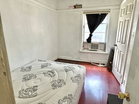 Tiny photo for 6103 S Ingleside Avenue #1, Chicago, IL 60637 (MLS # 12402124)