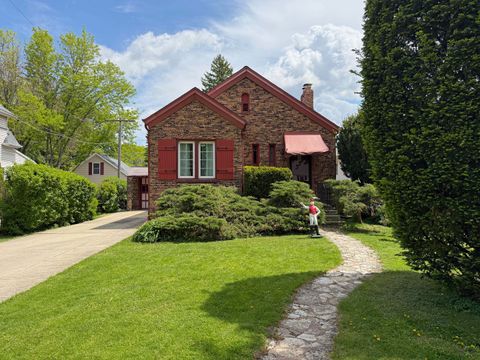 Photo of 441 S Princeton Avenue, Villa Park, IL 60181 (MLS # 12625366)