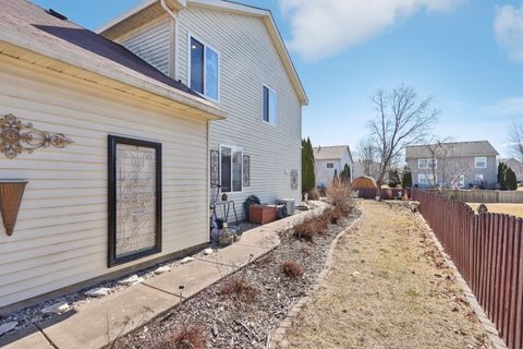 Tiny photo for 3304 Alyssa Street, Plano, IL 60545 (MLS # 12469835)