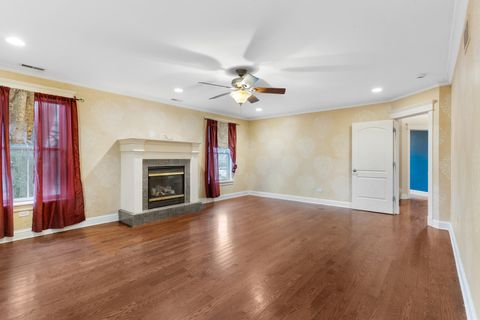 Tiny photo for 1009 Walter Street, Lemont, IL 60439 (MLS # 12536766)