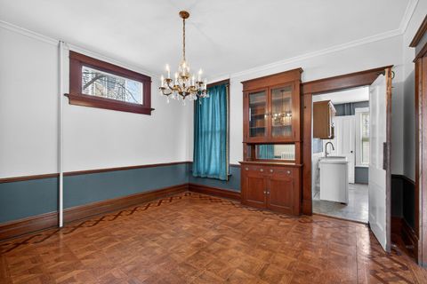 Tiny photo for 1919 Farnam Street, Davenport, IA 52803 (MLS # 12599577)