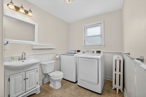 Tiny photo for 1919 Farnam Street, Davenport, IA 52803 (MLS # 12599577)