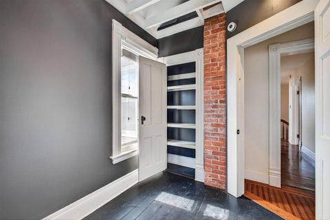 Tiny photo for 1919 Farnam Street, Davenport, IA 52803 (MLS # 12599577)