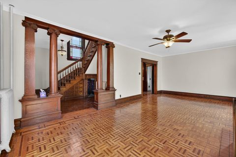 Tiny photo for 1919 Farnam Street, Davenport, IA 52803 (MLS # 12599577)