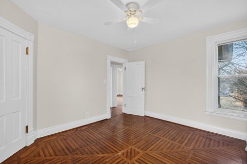 Tiny photo for 1919 Farnam Street, Davenport, IA 52803 (MLS # 12599577)