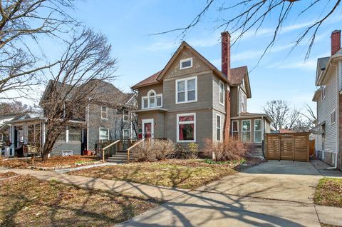 Tiny photo for 1919 Farnam Street, Davenport, IA 52803 (MLS # 12599577)