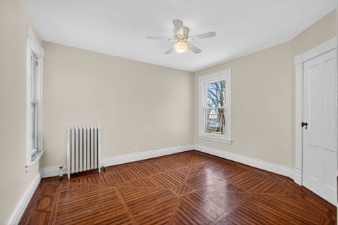 Tiny photo for 1919 Farnam Street, Davenport, IA 52803 (MLS # 12599577)