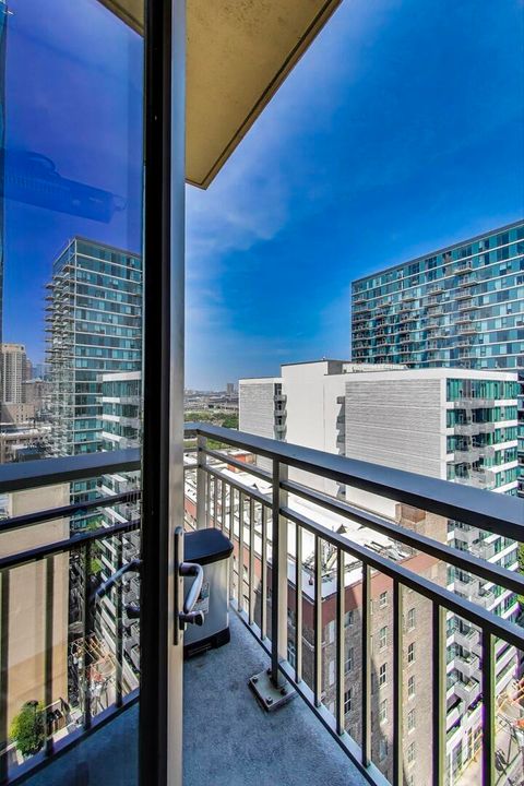 Tiny photo for 1400 S Michigan Avenue #1609, Chicago, IL 60605 (MLS # 12427800)