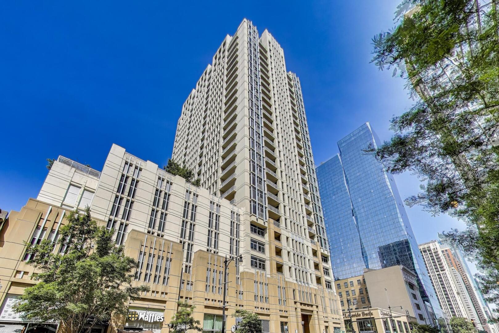 1400 S Michigan Avenue 1609