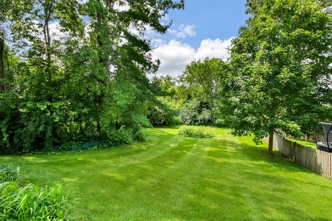 Tiny photo for 2230 Barger Court, Wheaton, IL 60189 (MLS # 12720646)