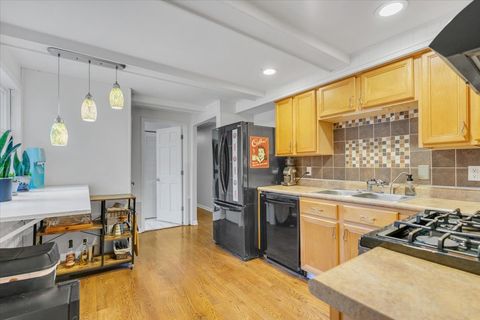 Tiny photo for 5220 Palm Street, McHenry, IL 60051 (MLS # 12544727)