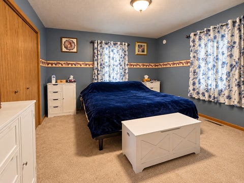 Tiny photo for 308 E Oak Street, Watseka, IL 60970 (MLS # 12793452)