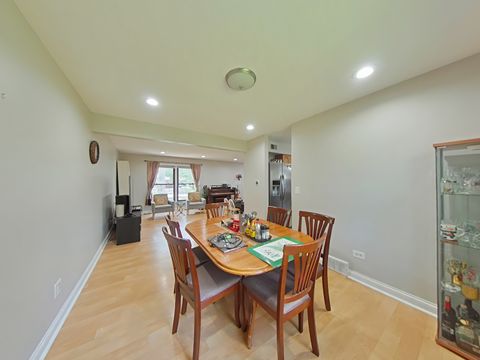 Tiny photo for 4400 Waubansie Lane, Lisle, IL 60532 (MLS # 12465340)