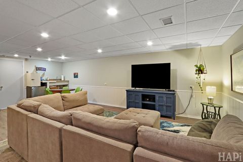 Tiny photo for 113 Surrey Lane, Lincolnshire, IL 60045 (MLS # 12497426)