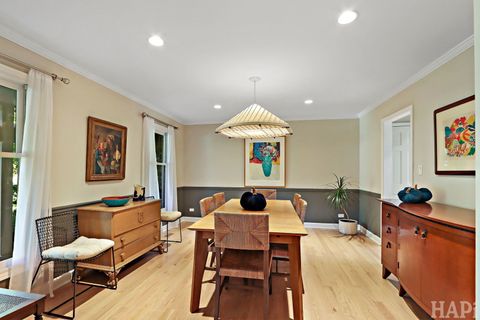 Tiny photo for 113 Surrey Lane, Lincolnshire, IL 60045 (MLS # 12497426)