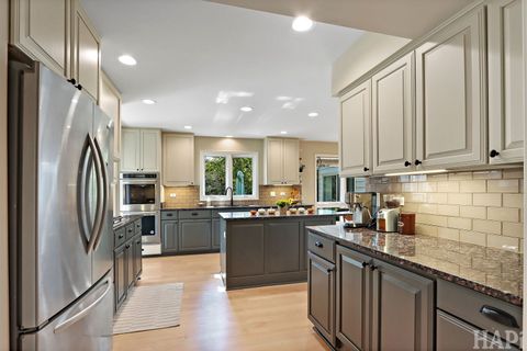 Tiny photo for 113 Surrey Lane, Lincolnshire, IL 60045 (MLS # 12497426)