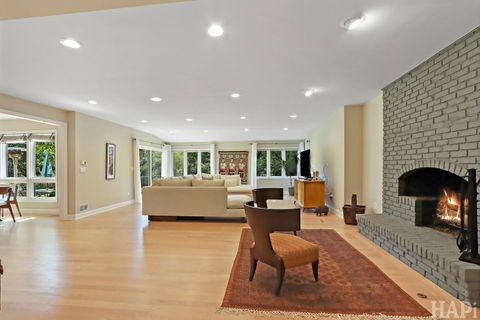 Tiny photo for 113 Surrey Lane, Lincolnshire, IL 60045 (MLS # 12497426)