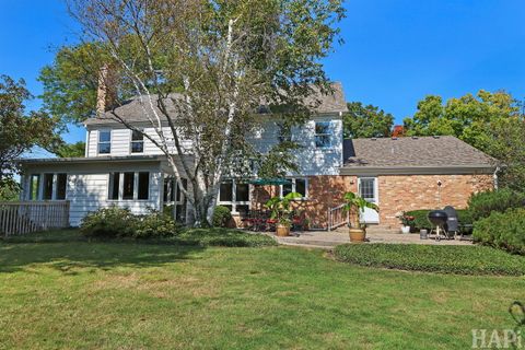 Tiny photo for 113 Surrey Lane, Lincolnshire, IL 60045 (MLS # 12497426)