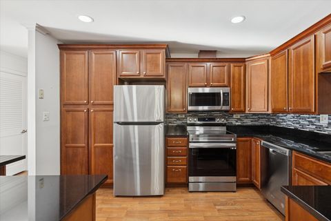 Tiny photo for 1 Oak Brook Club Drive #A310, Oak Brook, IL 60523 (MLS # 12551355)