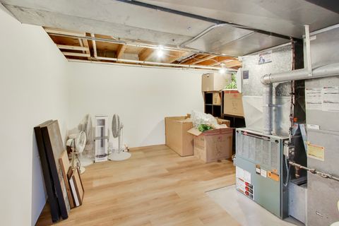 Tiny photo for 26 The Court Of Island Point, Northbrook, IL 60062 (MLS # 12595091)